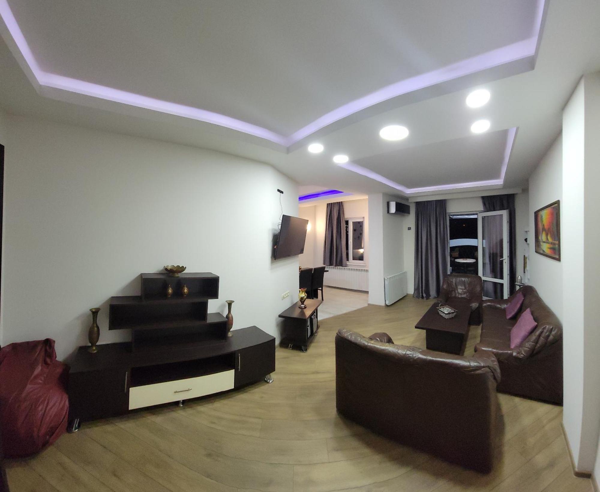 Cozy & Sweet Home Тбілісі Екстер'єр фото