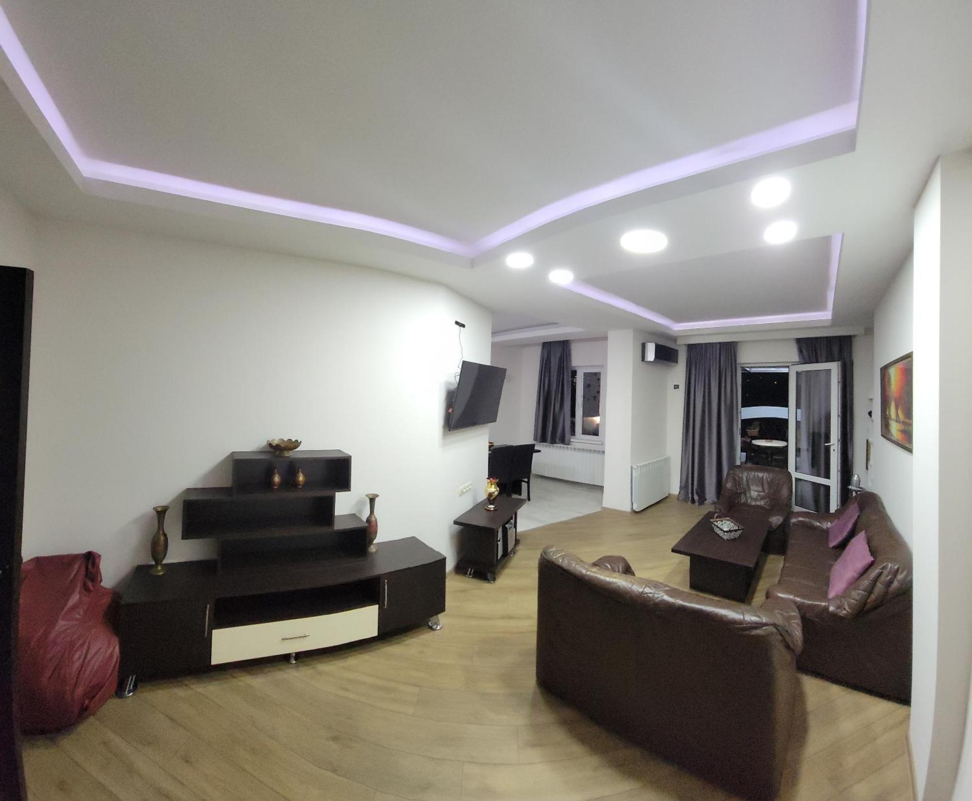 Cozy & Sweet Home Тбілісі Екстер'єр фото