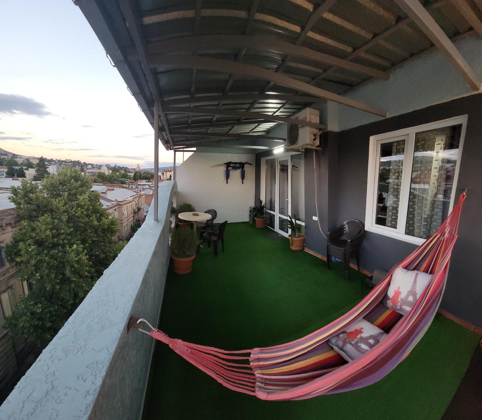 Cozy & Sweet Home Тбілісі Екстер'єр фото